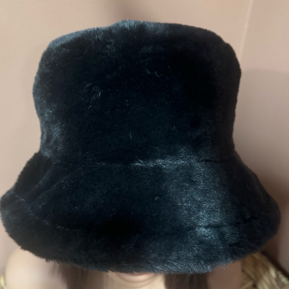Faux Fur Bucket Hat